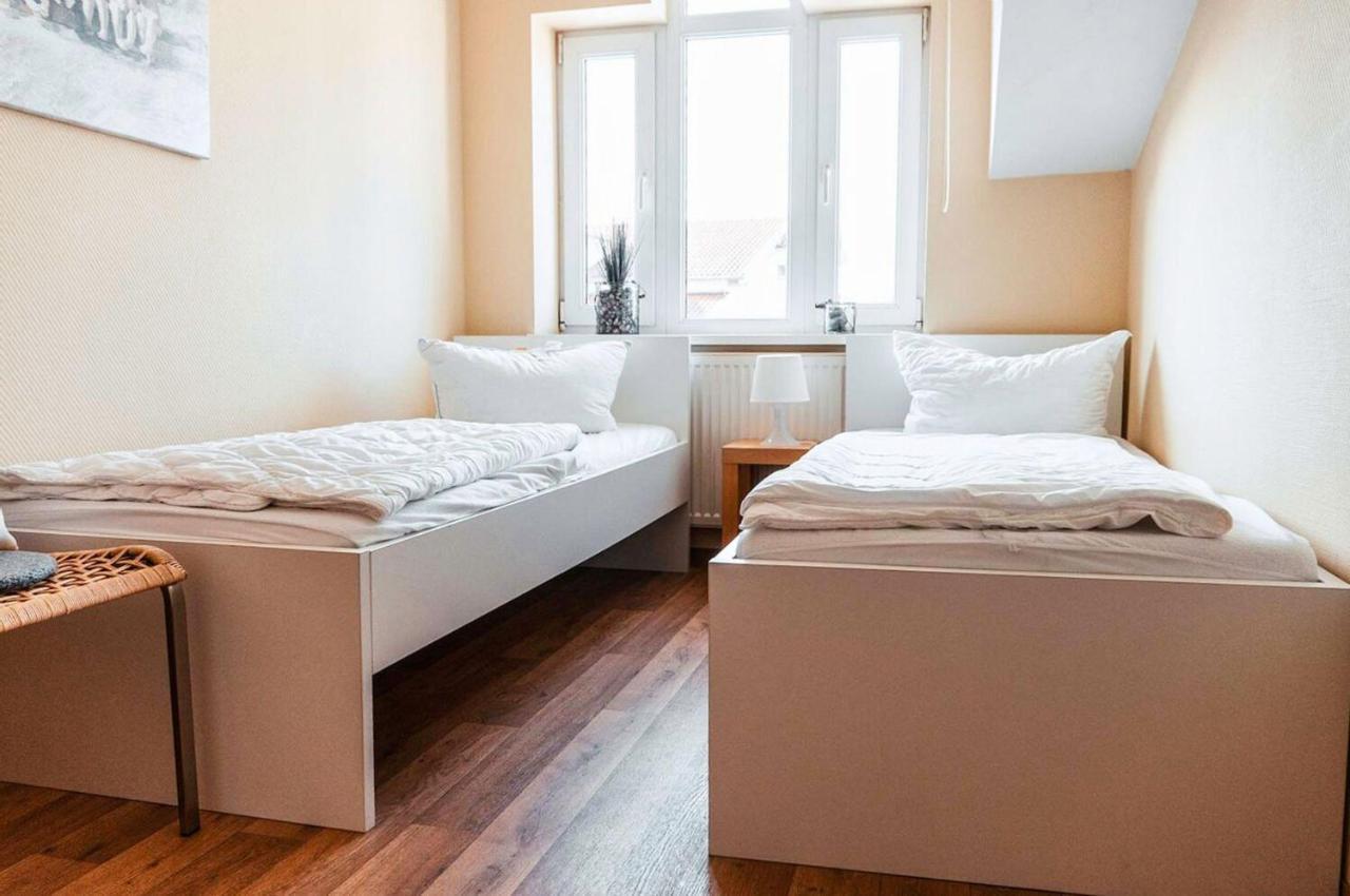 Mit Meerblick Und Balkon, Gratis Nutzung Vom Ahoi Erlebnisbad Und Sauna In Sellin - Meeresblick Fewo 29 奥斯特巴德·哥伦 外观 照片