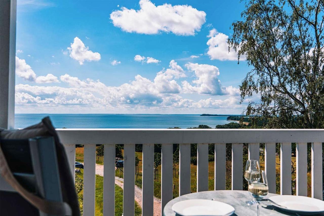 Mit Meerblick Und Balkon, Gratis Nutzung Vom Ahoi Erlebnisbad Und Sauna In Sellin - Meeresblick Fewo 29 奥斯特巴德·哥伦 外观 照片